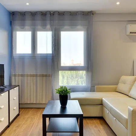 Apartment San Lazaro *