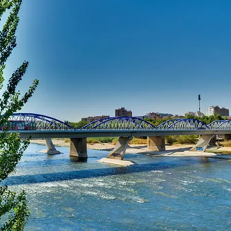 San Lazaro Apartment *