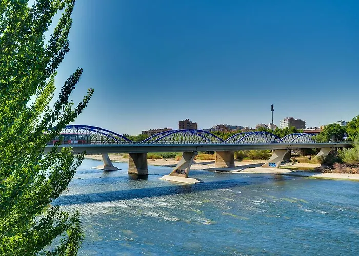 San Lazaro Apartment *